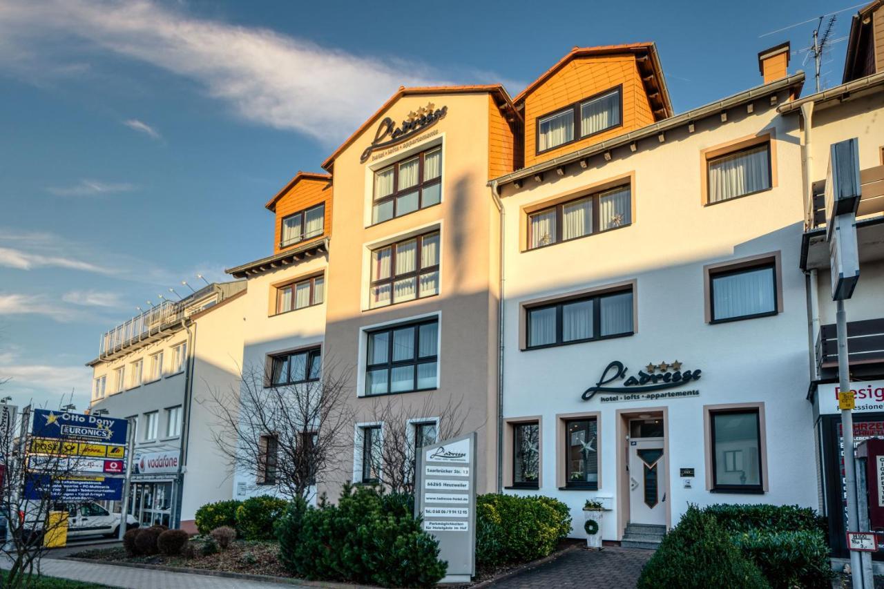 Hotel L'Adresse Garni Heusweiler Exterior photo